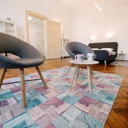 Mathe 4 * Cluj-Napoca